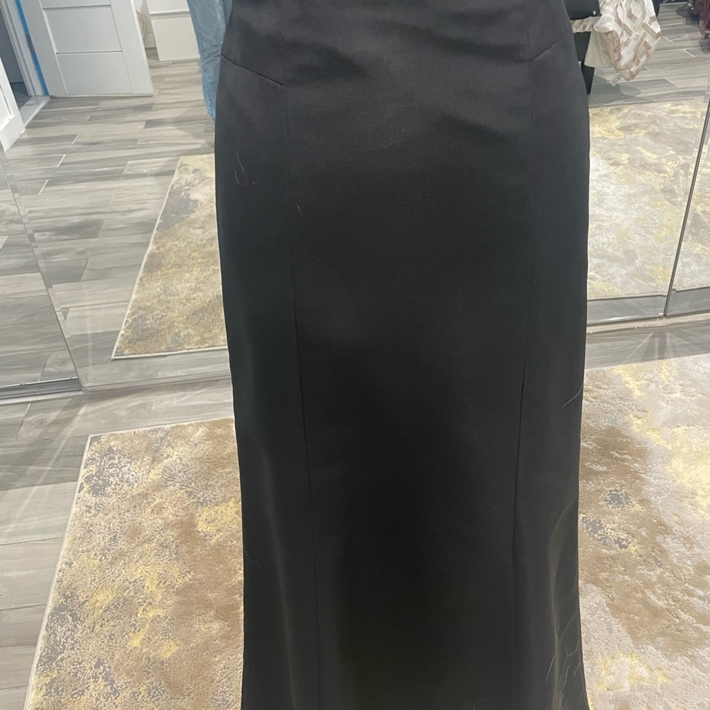 Ann Taylor 00P black long evening skirt